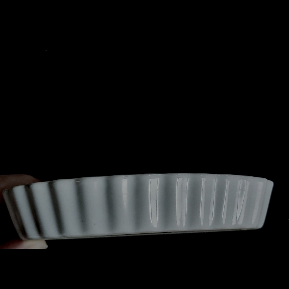 Porcelain Dish - Picture 2 of 3